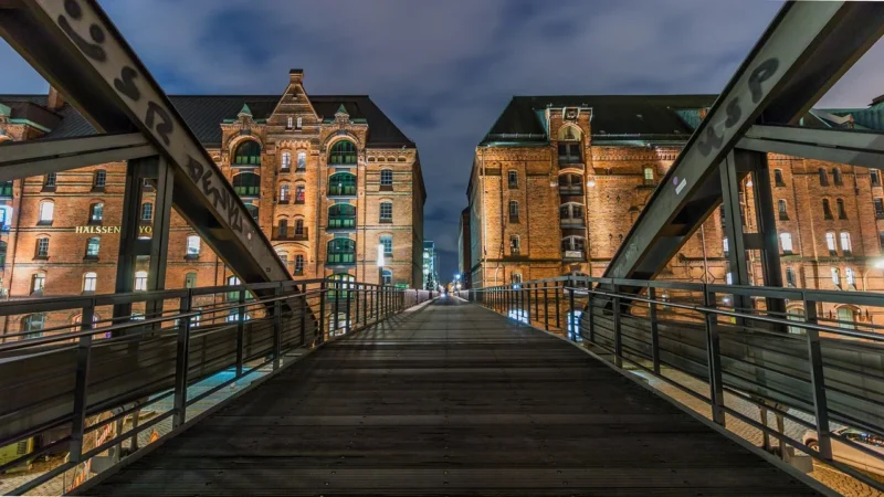 Preskúmajte poklady mestských pamiatok: Zachyťte kúzlo histórie a architektúry